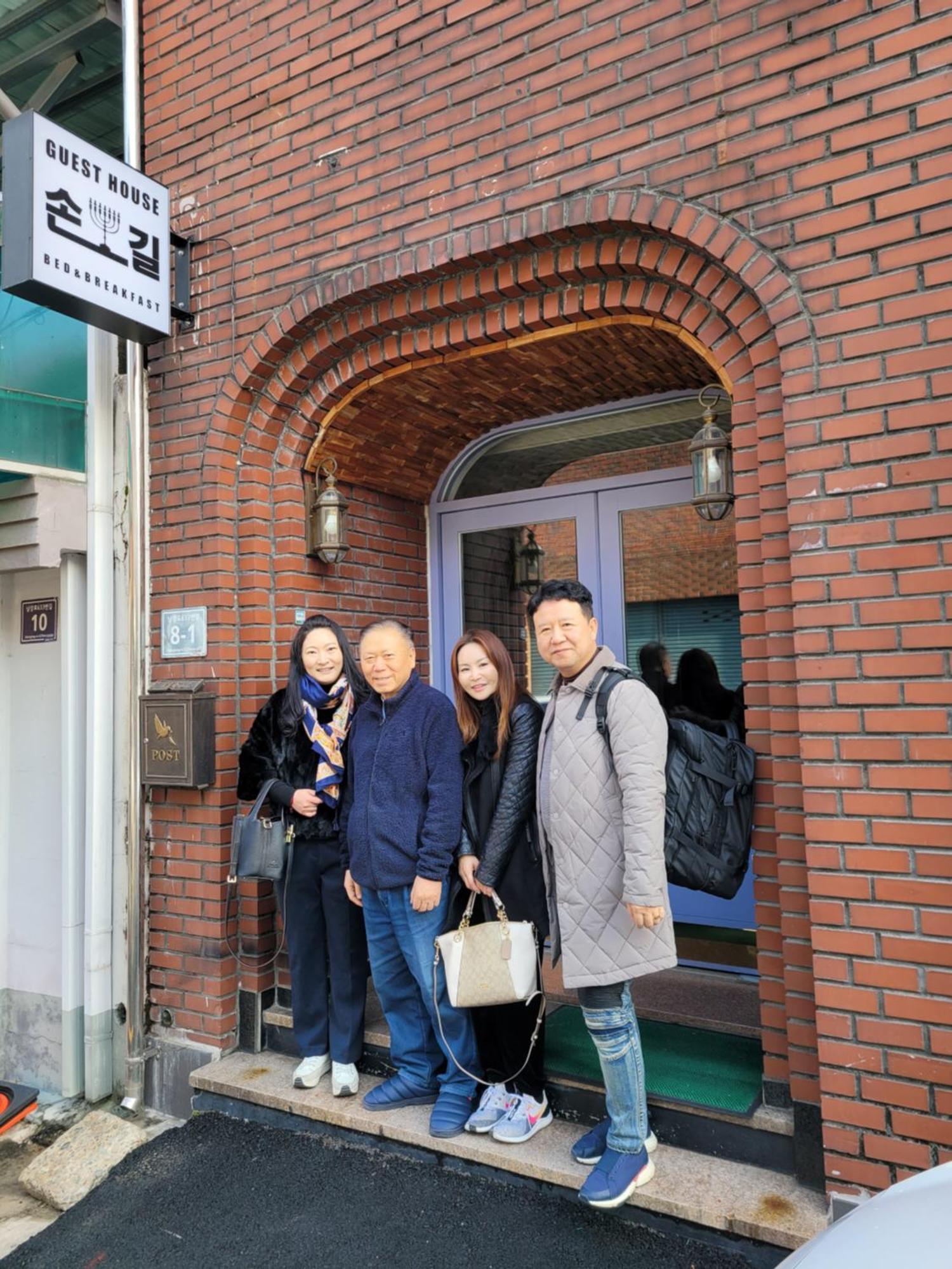 Son-Gil Guesthouse Jinju Exteriör bild